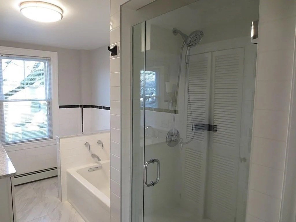 2 bed, 1 bath apartment for rent at 430 N Main Unit 2, Attleboro — photo 9 of 17