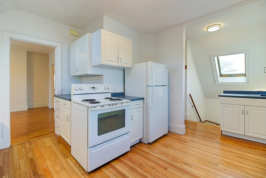 1 bed, 1 bath apartment for rent at 430 N Main Unit 3, Attleboro — photo 6 of 22