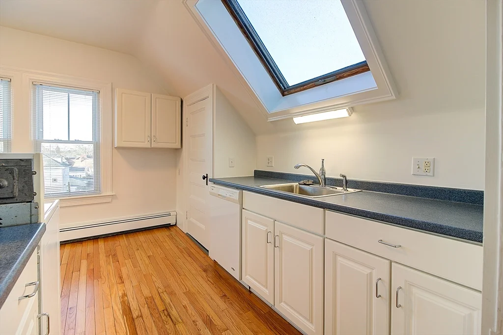 1 bed, 1 bath apartment for rent at 430 N Main Unit 3, Attleboro — photo 7 of 22