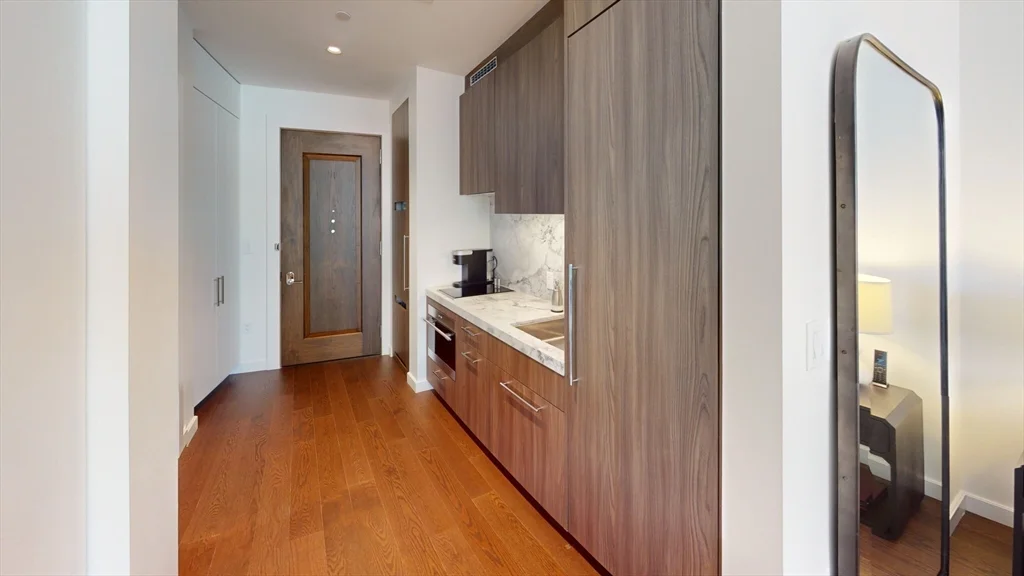 Studio bed, 1 bath apartment for rent at 430 Stuart St Unit 1503, Back Bay — photo 7 of 14