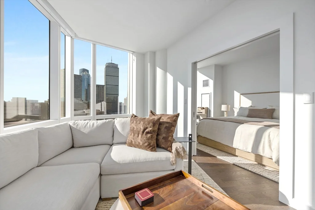 Studio bed, 1 bath apartment for rent at 430 Stuart St Unit 1508, Back Bay — photo 2 of 19