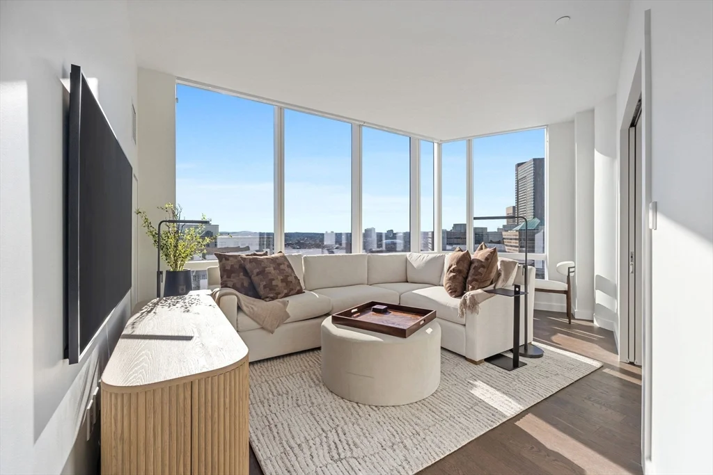 Studio bed, 1 bath apartment for rent at 430 Stuart St Unit 1508, Back Bay — photo 1 of 19