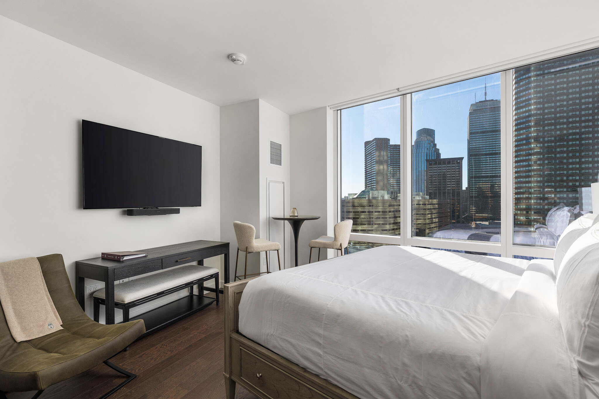 Studio bed, 1 bath apartment for rent at 430 Stuart St Unit 1513, Back Bay — photo 5 of 34