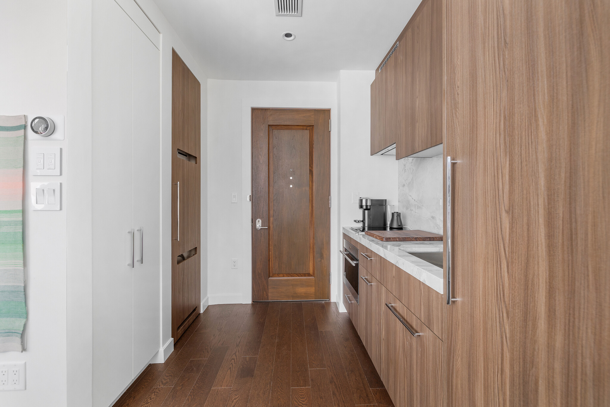 Studio bed, 1 bath apartment for rent at 430 Stuart St Unit 1513, Back Bay — photo 10 of 34