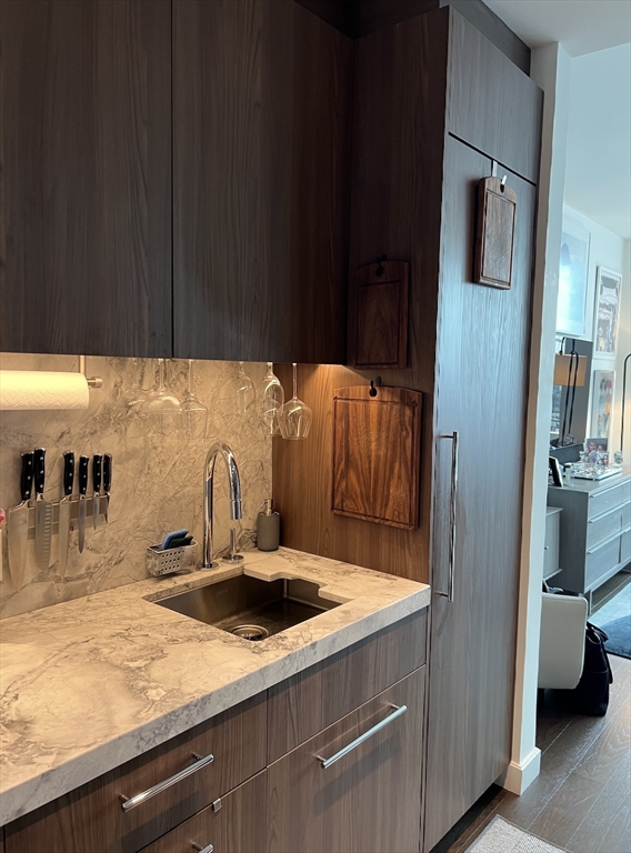 Studio bed, 1 bath apartment for rent at 430 Stuart St Unit 1516, Back Bay — photo 5 of 21