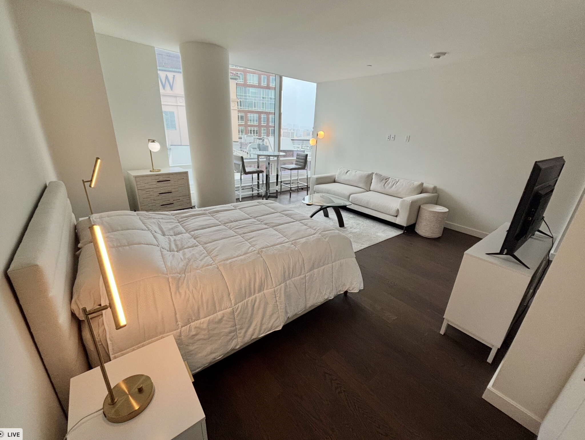 Studio bed, 1 bath apartment for rent at 430 Stuart St Unit 1518, Back Bay — photo 3 of 28