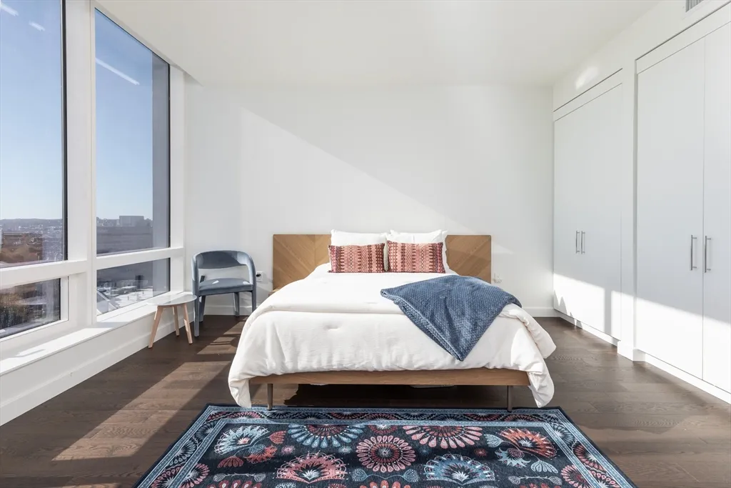 Studio bed, 1 bath apartment for rent at 430 Stuart St Unit 1606, Back Bay — photo 2 of 13