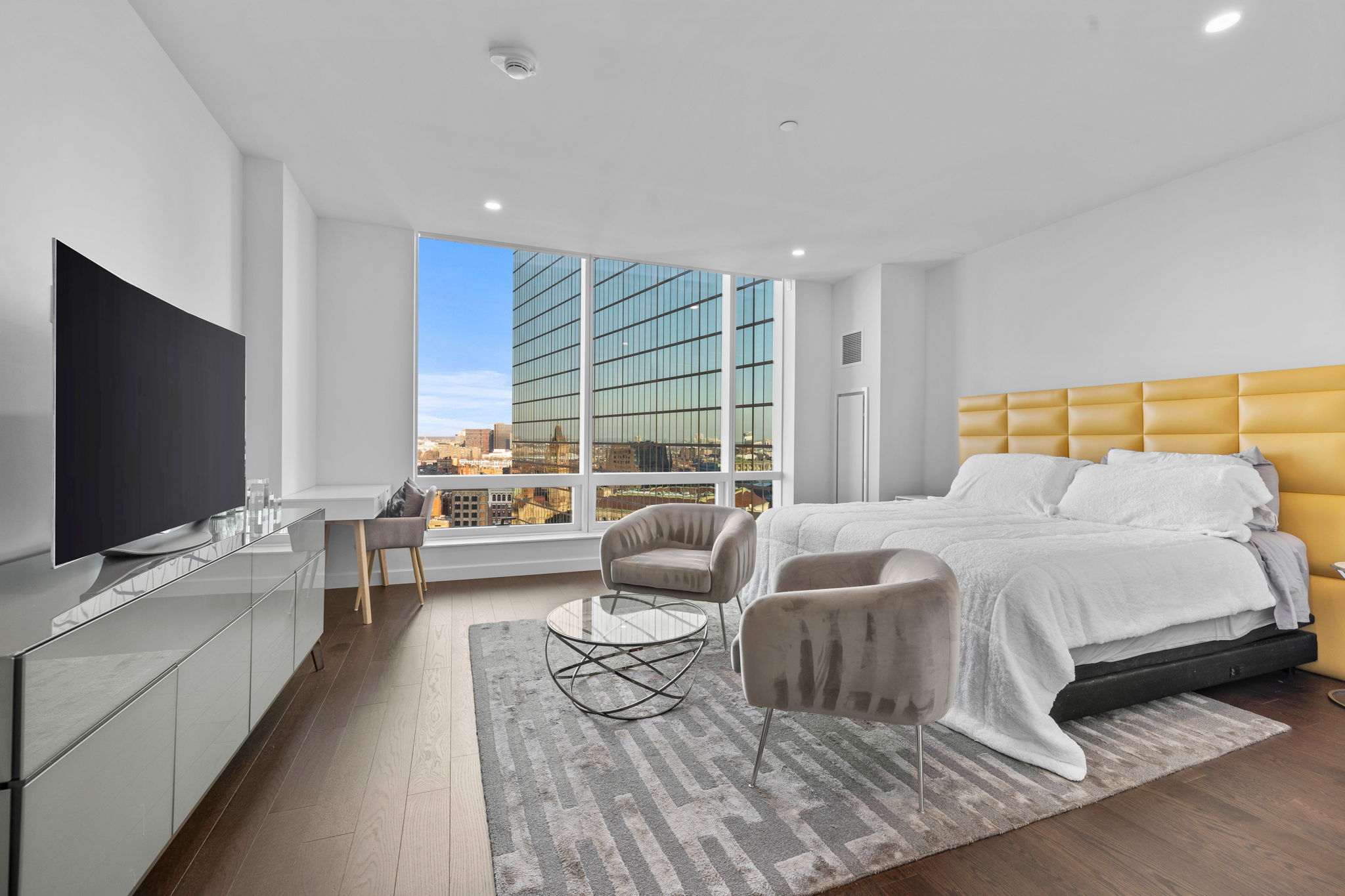 Studio bed, 1 bath apartment for rent at 430 Stuart St Unit 1616, Back Bay — photo 1 of 27