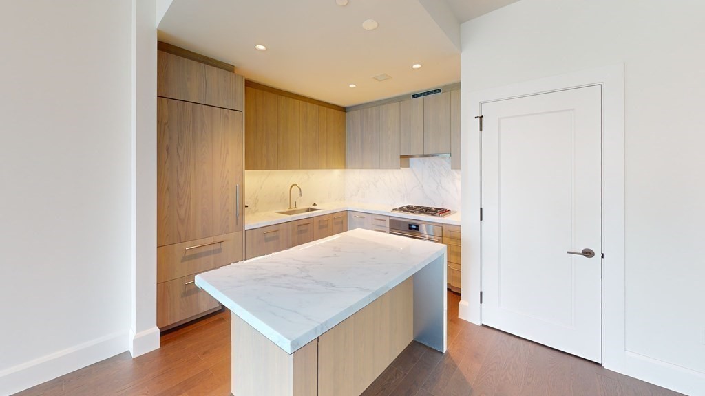 1 bed, 1 bath apartment for rent at 430 Stuart St Unit 24B, Back Bay — photo 3 of 30