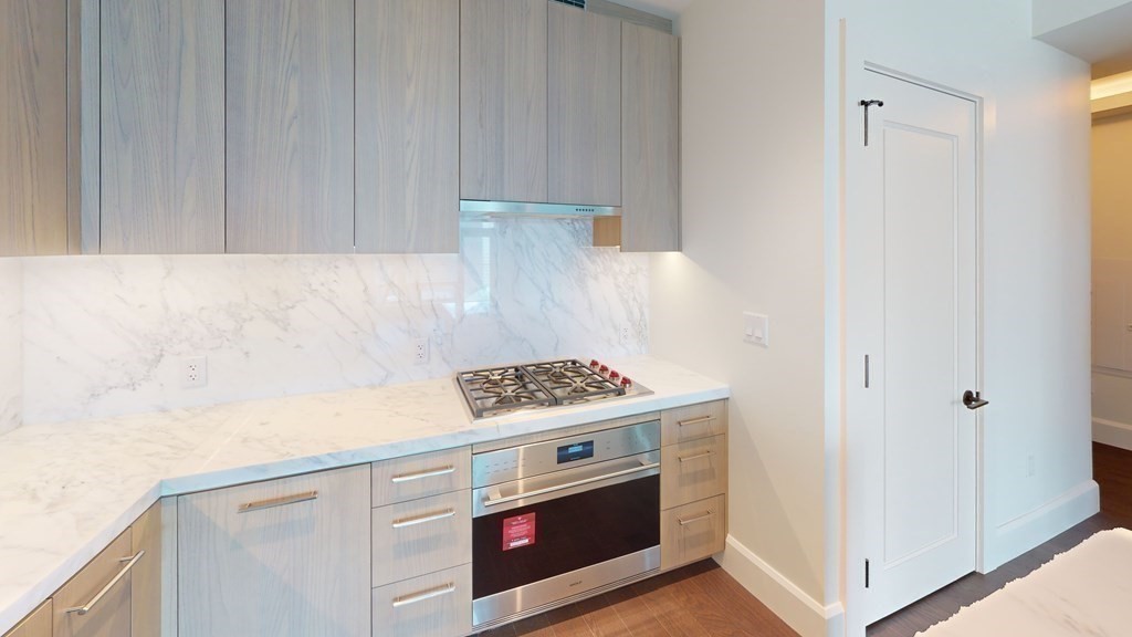 1 bed, 1 bath apartment for rent at 430 Stuart St Unit 24B, Back Bay — photo 6 of 30
