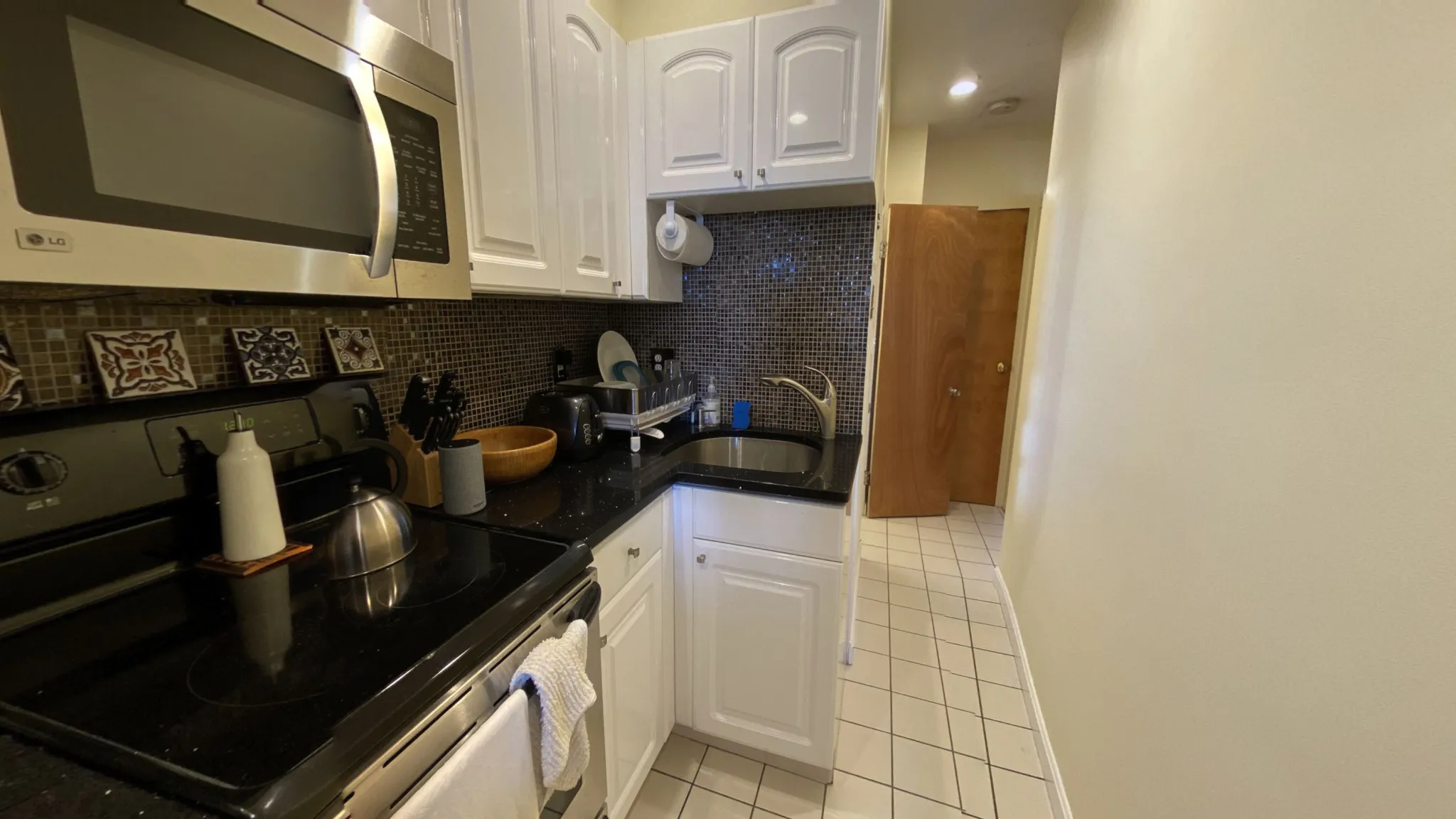 1 bed, 1 bath apartment for rent at 431 Beacon St Unit 3, Back Bay — photo 8 of 17