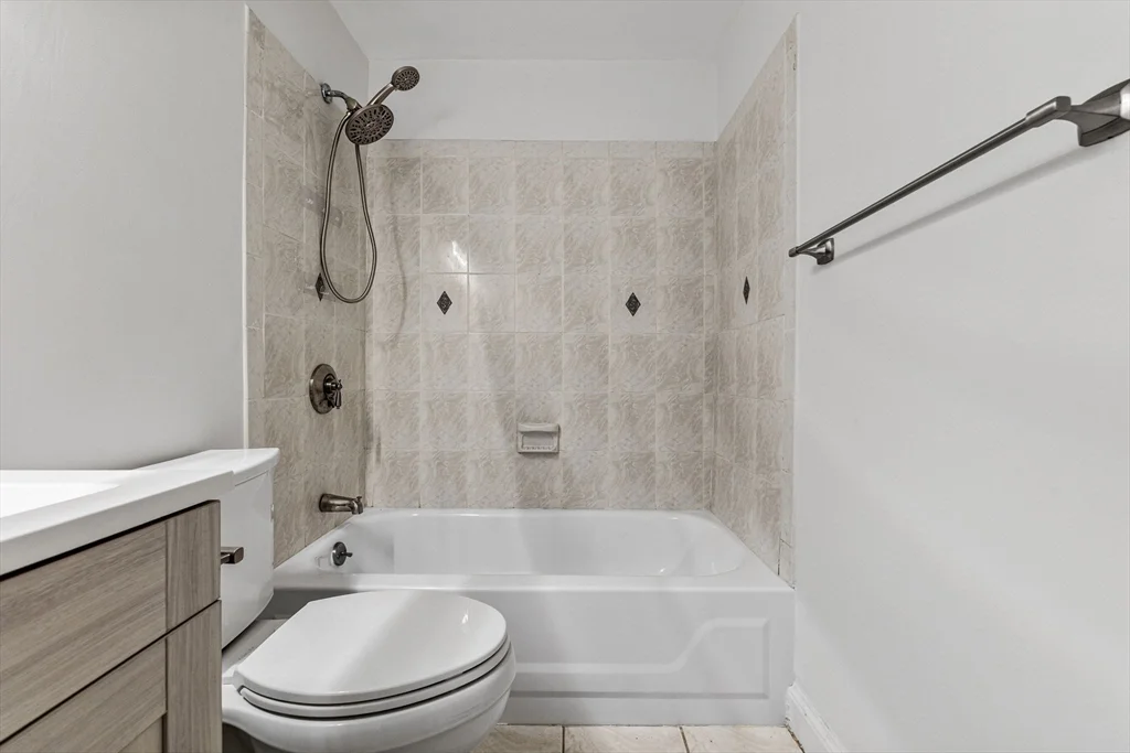 2 bed, 1 bath apartment for rent at 431 Columbus Unit 4, South End — photo 19 of 27