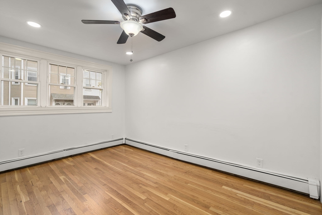 5 bed, 3 bath apartment for rent at 431 East 6th St Unit 1, South Boston — photo 26 of 32