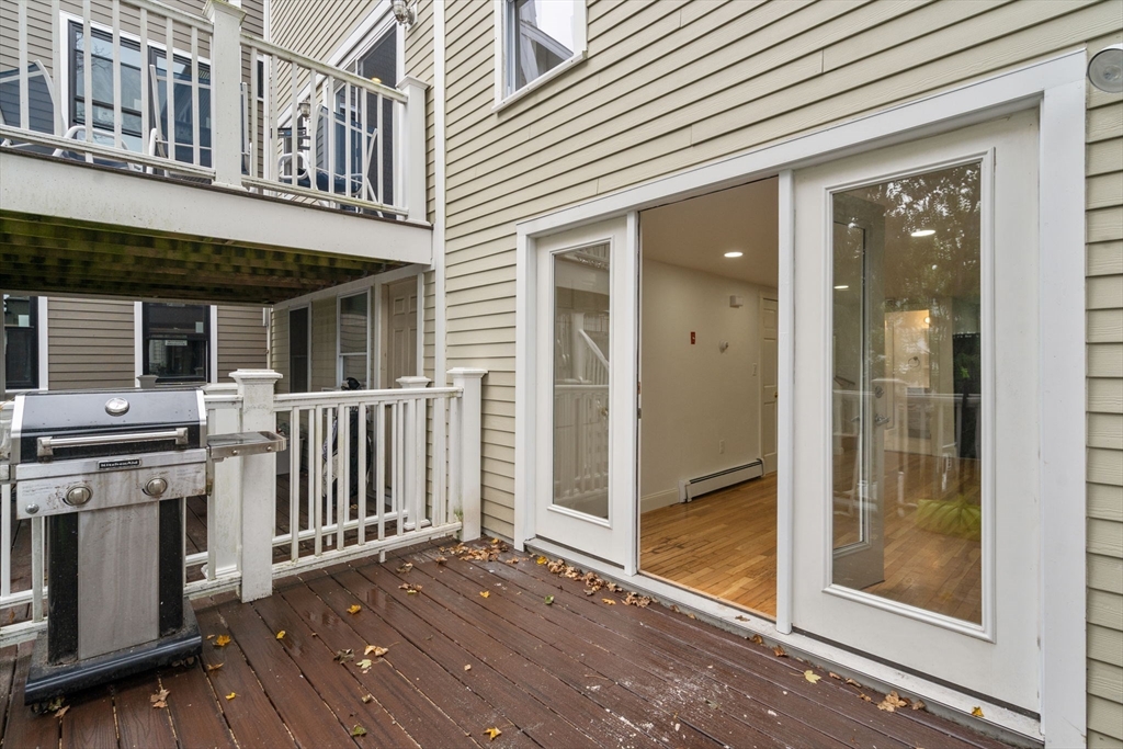 5 bed, 3 bath apartment for rent at 431 East 6th St Unit 1, South Boston — photo 13 of 32