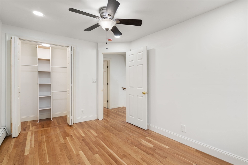 5 bed, 3 bath apartment for rent at 431 East 6th St Unit 1, South Boston — photo 28 of 32