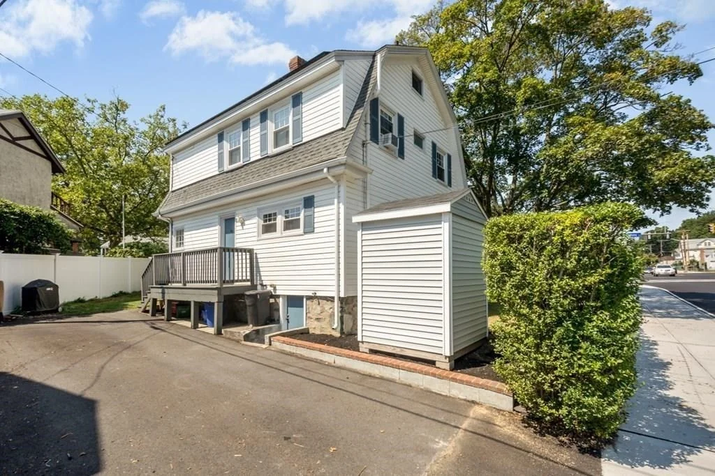 3 bed, 1 bath apartment for rent at 431 Fellsway E, Malden — photo 22 of 26