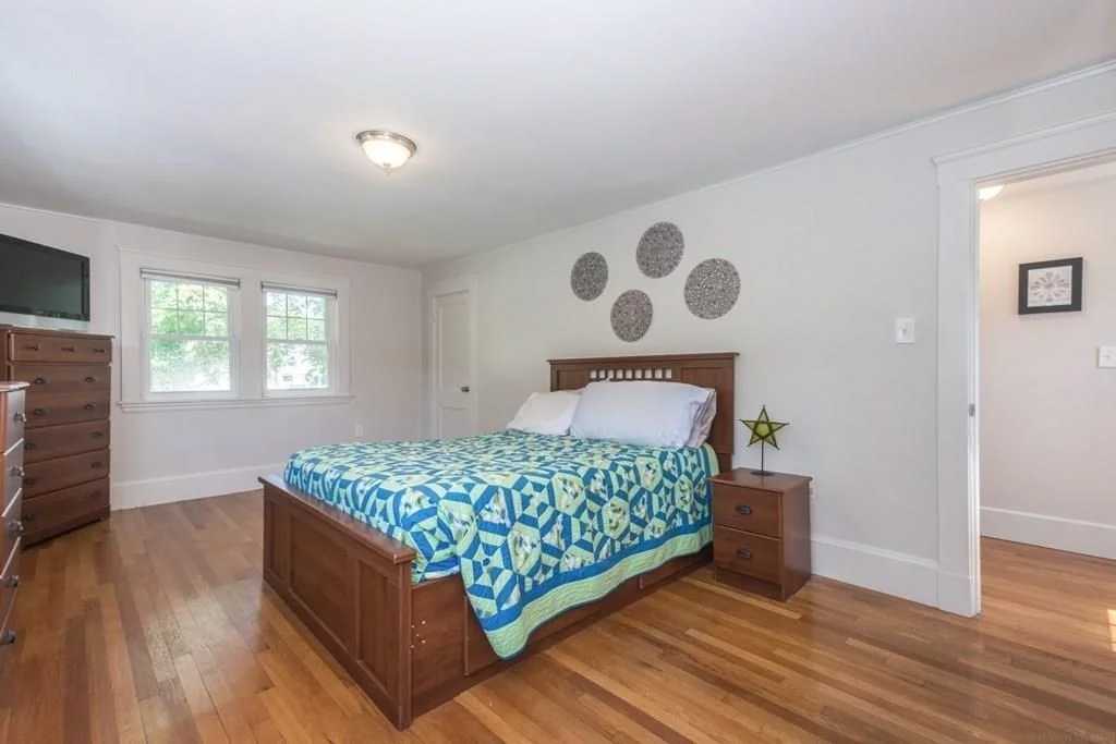 3 bed, 1 bath apartment for rent at 431 Fellsway E, Malden — photo 20 of 26