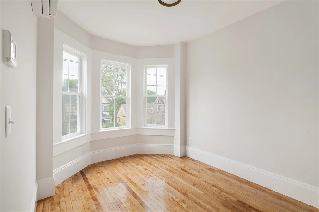 2 bed, 1 bath apartment for rent at 431 Lebanon St Unit 2, Melrose — photo 5 of 8