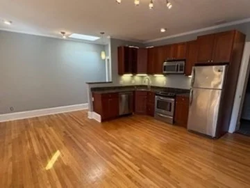 1 bed, 1 bath apartment for rent at 431 Shawmut Ave Unit 6, South End — photo 3 of 20