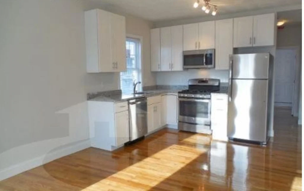 3 bed, 1 bath apartment for rent at 431 Somerville Ave Unit 2, Somerville