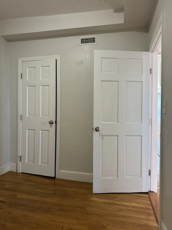 3 bed, 1 bath apartment for rent at 431 Somerville Ave Unit 2, Somerville — photo 9 of 11