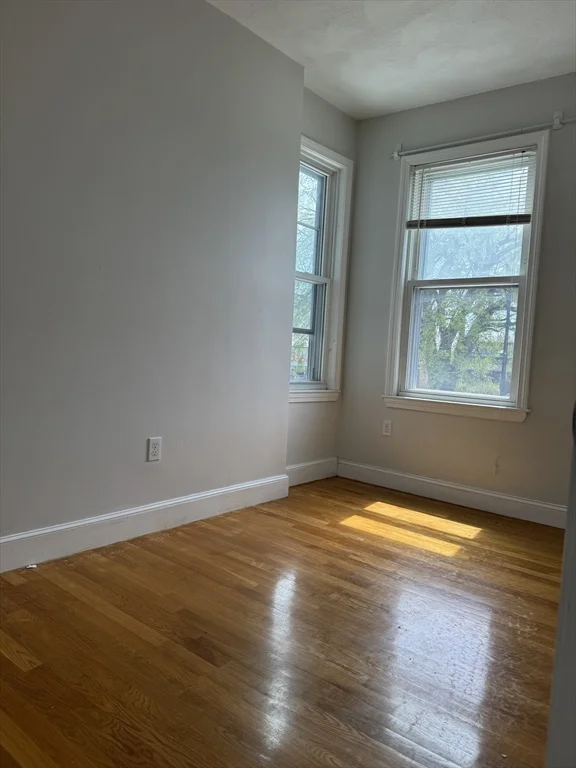 3 bed, 1 bath apartment for rent at 431 Somerville Ave Unit 2, Somerville — photo 7 of 11