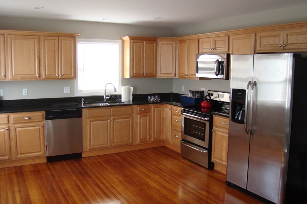 2 bed, 2 bath apartment for rent at 431 Trapelo Unit 3, Belmont