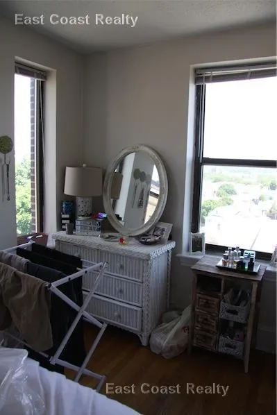 1 bed, 1 bath apartment for rent at 431A Broadway Unit 14, Winter Hill — photo 2 of 11