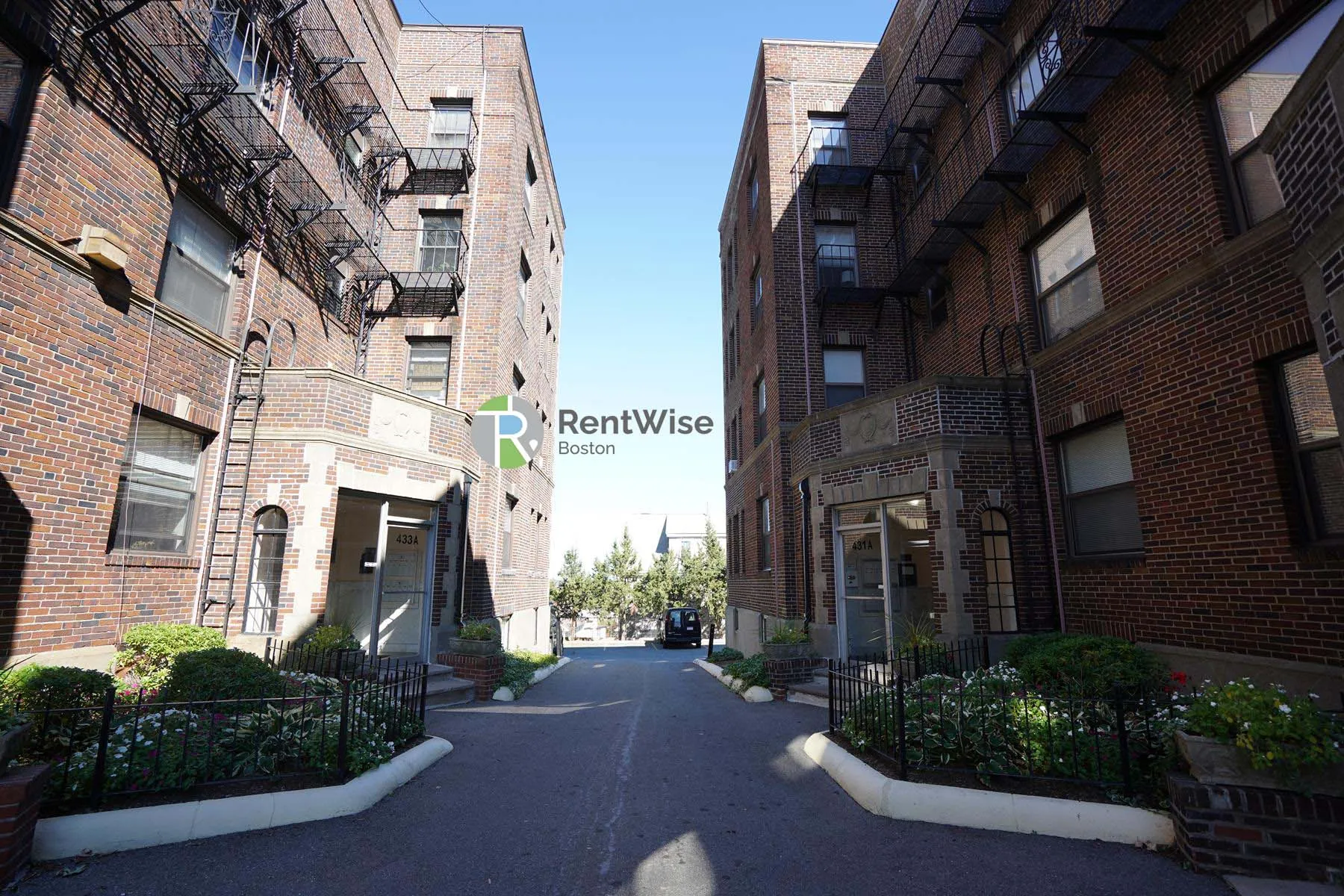 1 bed, 1 bath apartment for rent at 431A Broadway Unit 14, Winter Hill — photo 8 of 11