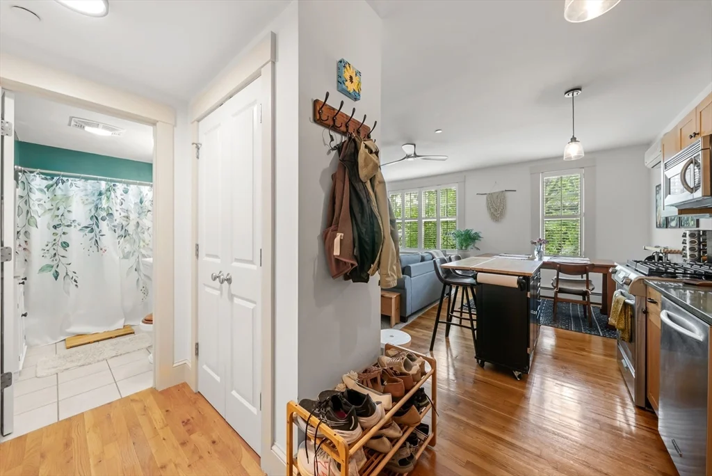 1 bed, 1 bath apartment for rent at 432 Norfolk St Unit 2G, Inman Square — photo 10 of 18
