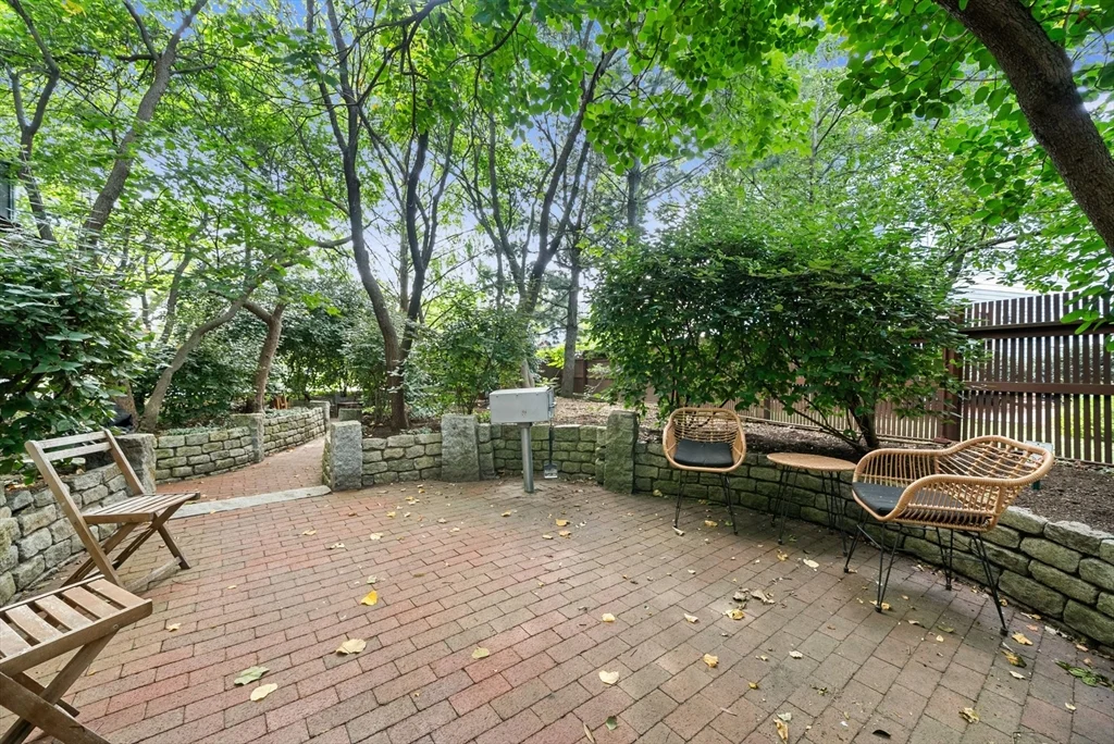 1 bed, 1 bath apartment for rent at 432 Norfolk St Unit 2G, Inman Square — photo 15 of 18