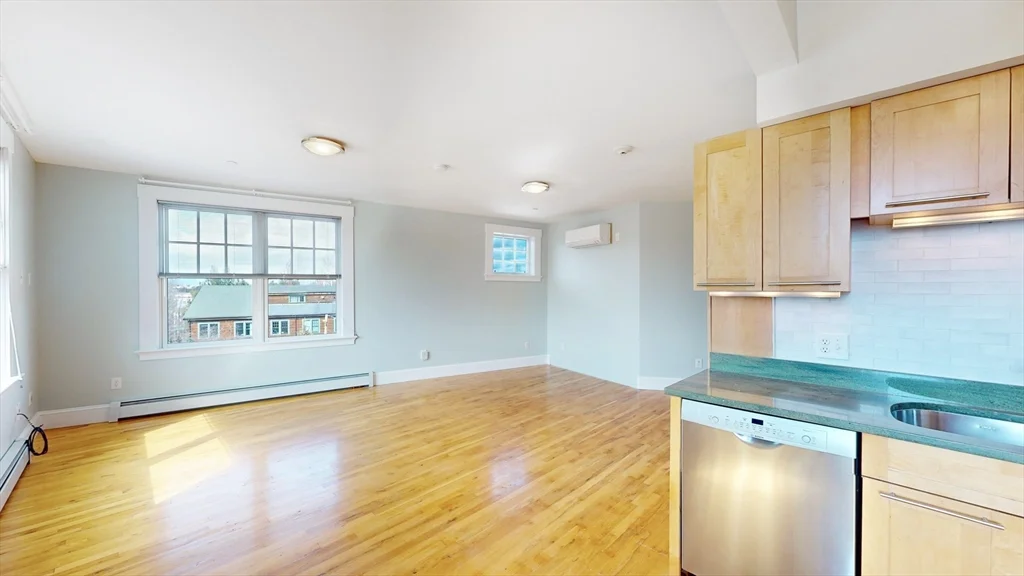 Studio bed, 1 bath apartment for rent at 432 Norfolk St Unit 4A, Union Square — photo 3 of 13