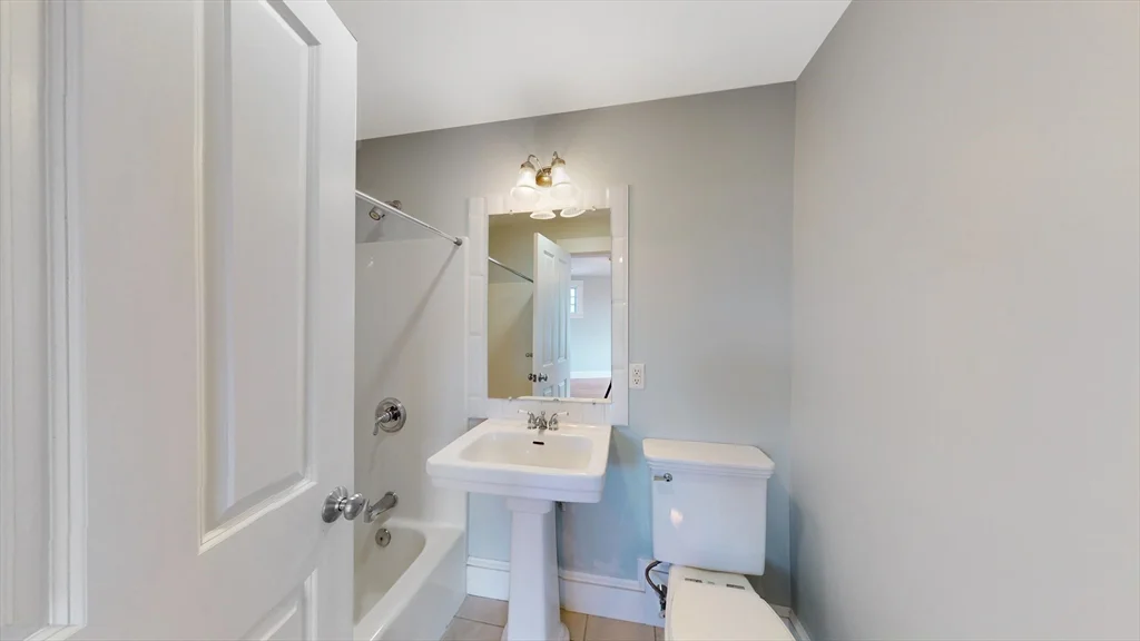 Studio bed, 1 bath apartment for rent at 432 Norfolk St Unit 4A, Union Square — photo 9 of 13