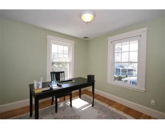 4 bed, 2 bath apartment for rent at 433 Adams St Unit 433, East Milton — photo 16 of 18