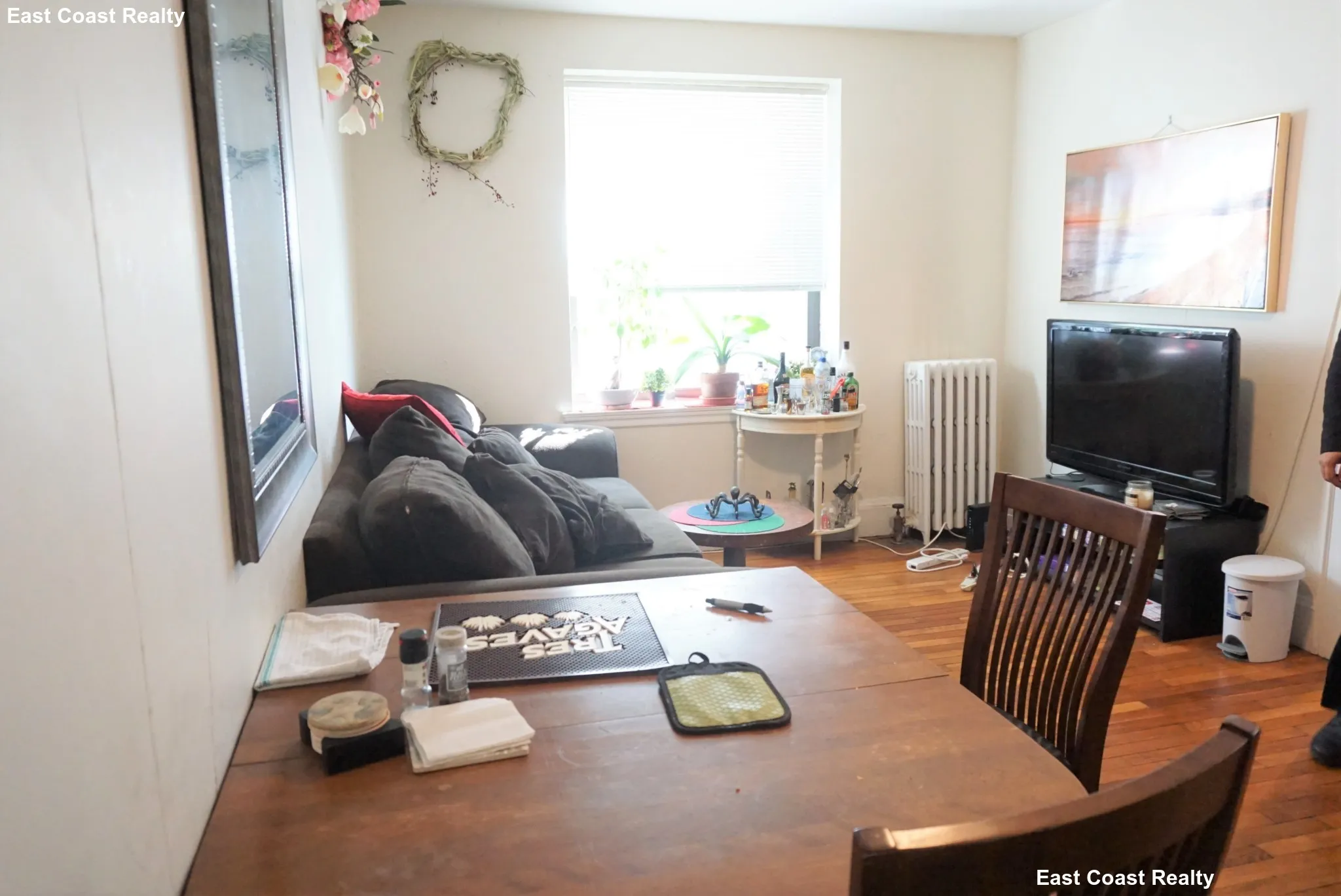2 bed, 1 bath apartment for rent at 433 Broadway Unit 51, Winter Hill — photo 3 of 17