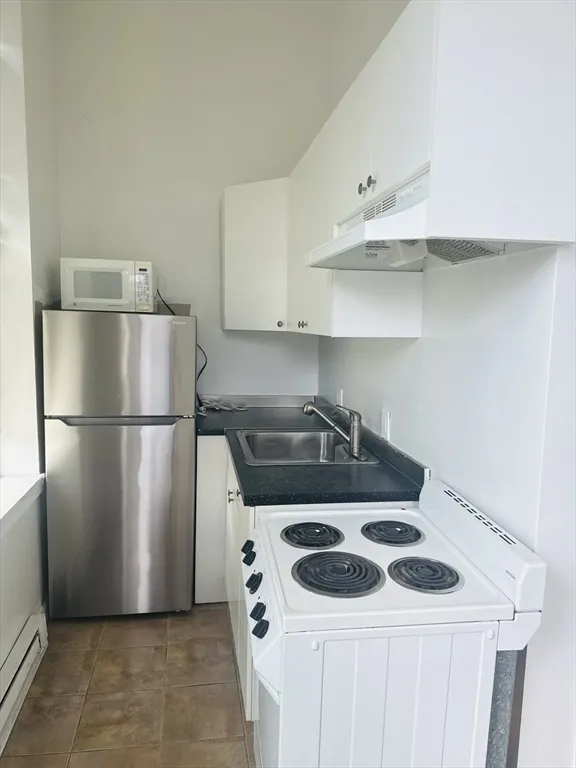 1 bed, 1 bath apartment for rent at 433 Massachusetts Ave Unit 1R, Roxbury — photo 5 of 5