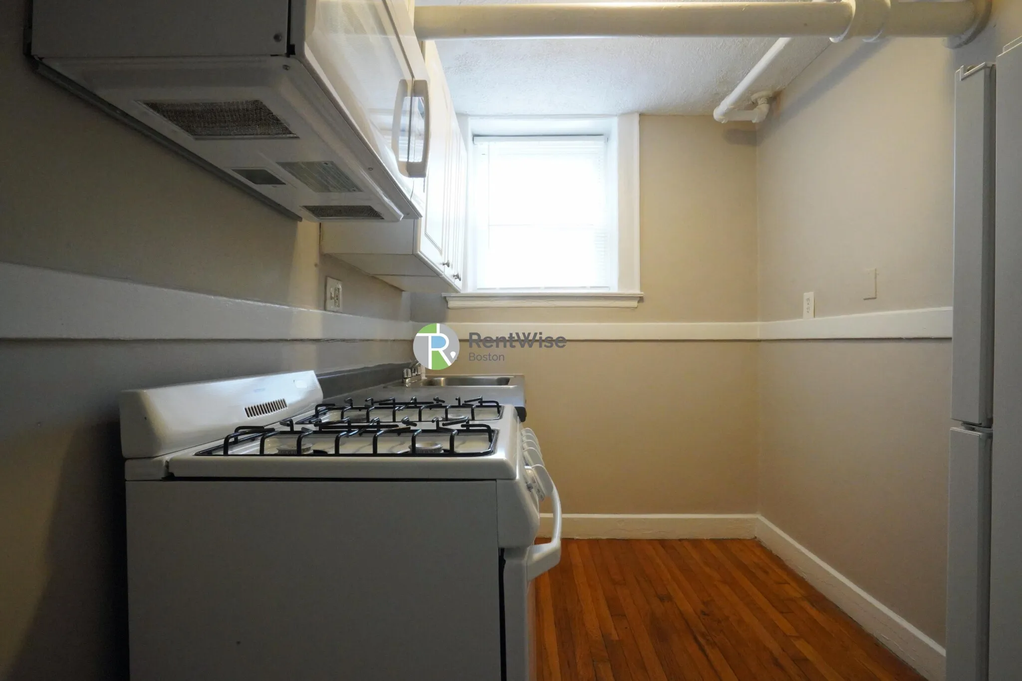 2 bed, 1 bath apartment for rent at 433A Broadway Unit 51A, Winter Hill — photo 5 of 22