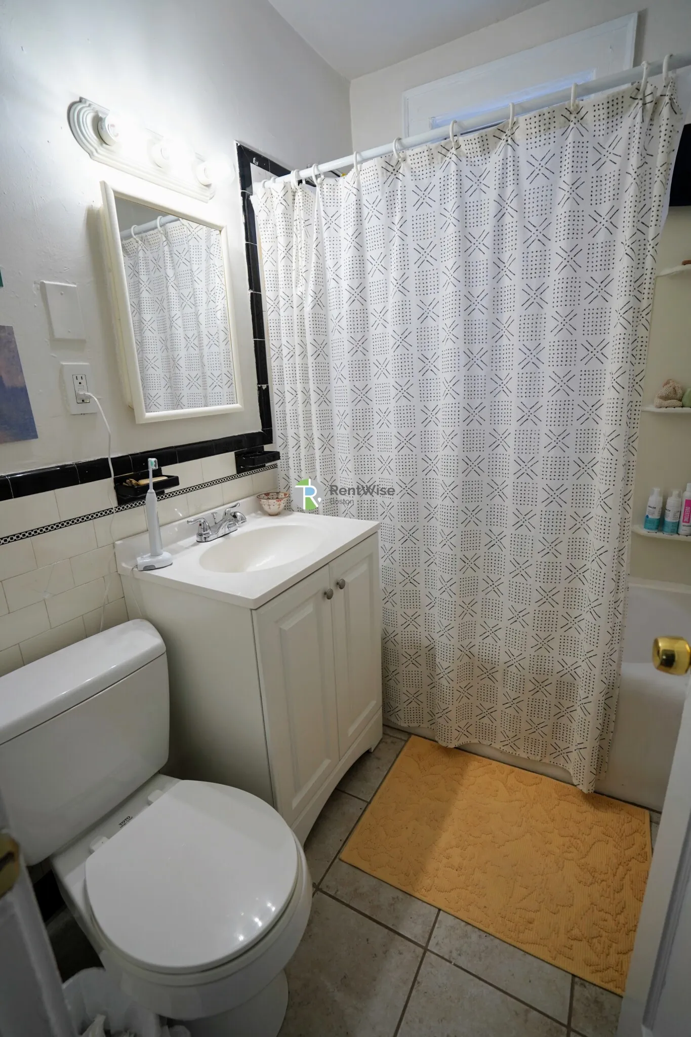 Studio bed, 1 bath apartment for rent at 433A Broadway Unit 56, Winter Hill — photo 4 of 15
