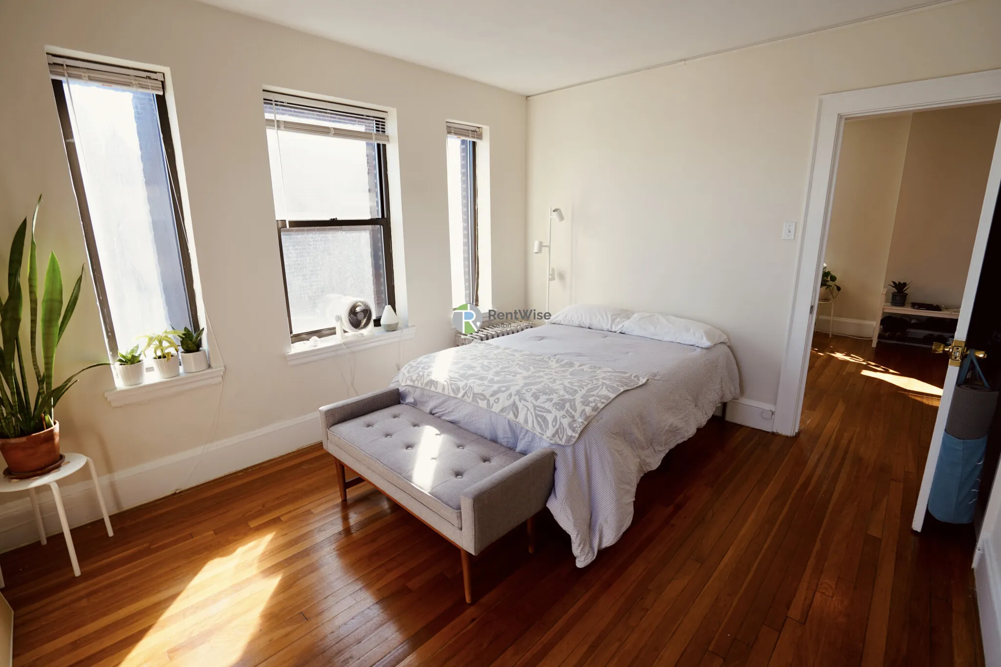 1 bed, 1 bath apartment for rent at 433A Broadway Unit 84, Winter Hill — photo 8 of 16