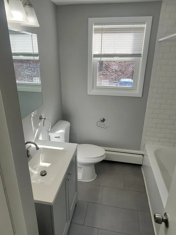 2 bed, 1 bath apartment for rent at 433A Sea St Unit 4, Adams Shore — photo 11 of 16