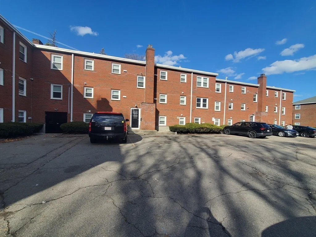 2 bed, 1 bath apartment for rent at 433A Sea St Unit 4, Adams Shore — photo 15 of 16