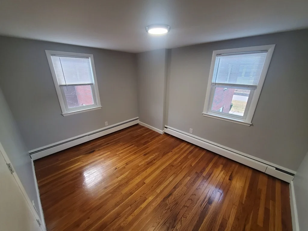 2 bed, 1 bath apartment for rent at 433A Sea St Unit 4, Adams Shore — photo 10 of 16