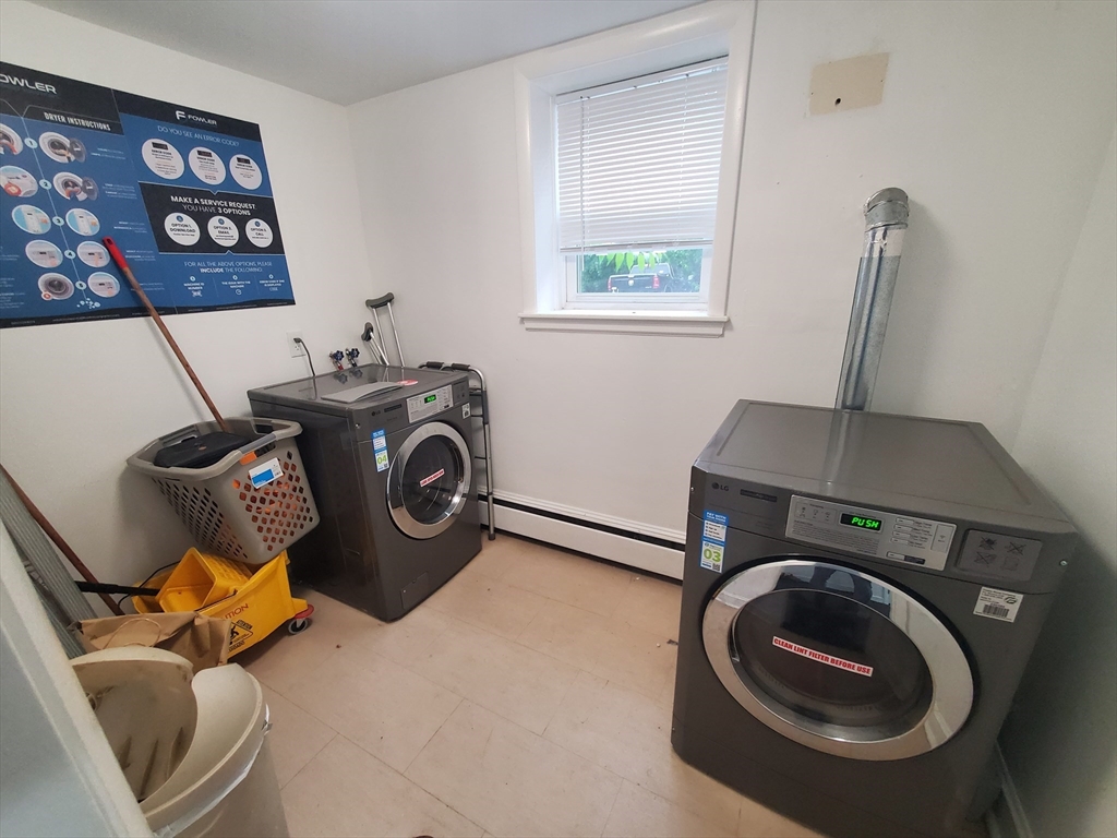 2 bed, 1 bath apartment for rent at 433A Sea St Unit 5, Quincy — photo 12 of 13