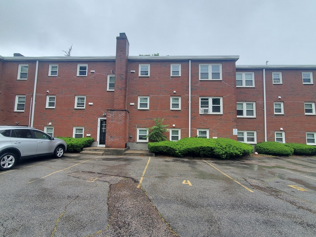 2 bed, 1 bath apartment for rent at 433A Sea St Unit 5, Quincy — photo 13 of 13