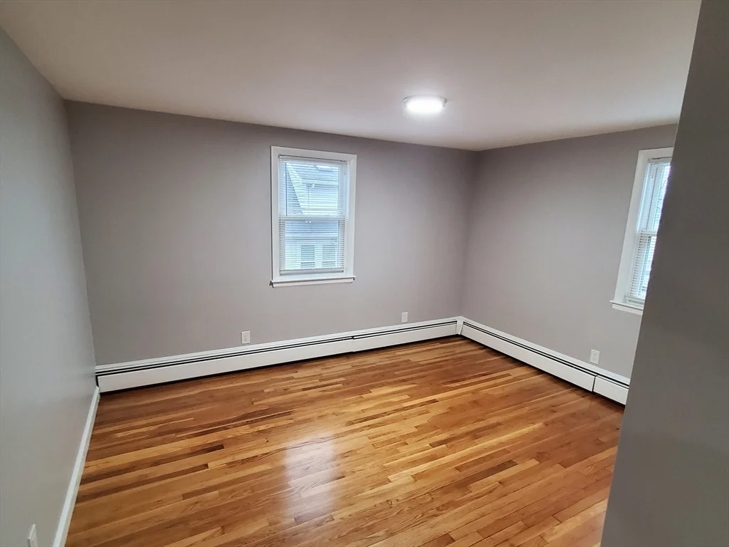 2 bed, 1 bath apartment for rent at 433B Sea St Unit 5, Adams Shore — photo 7 of 14