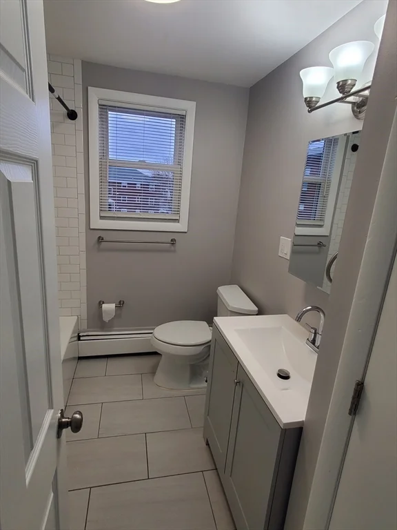 2 bed, 1 bath apartment for rent at 433B Sea St Unit 5, Adams Shore — photo 10 of 14