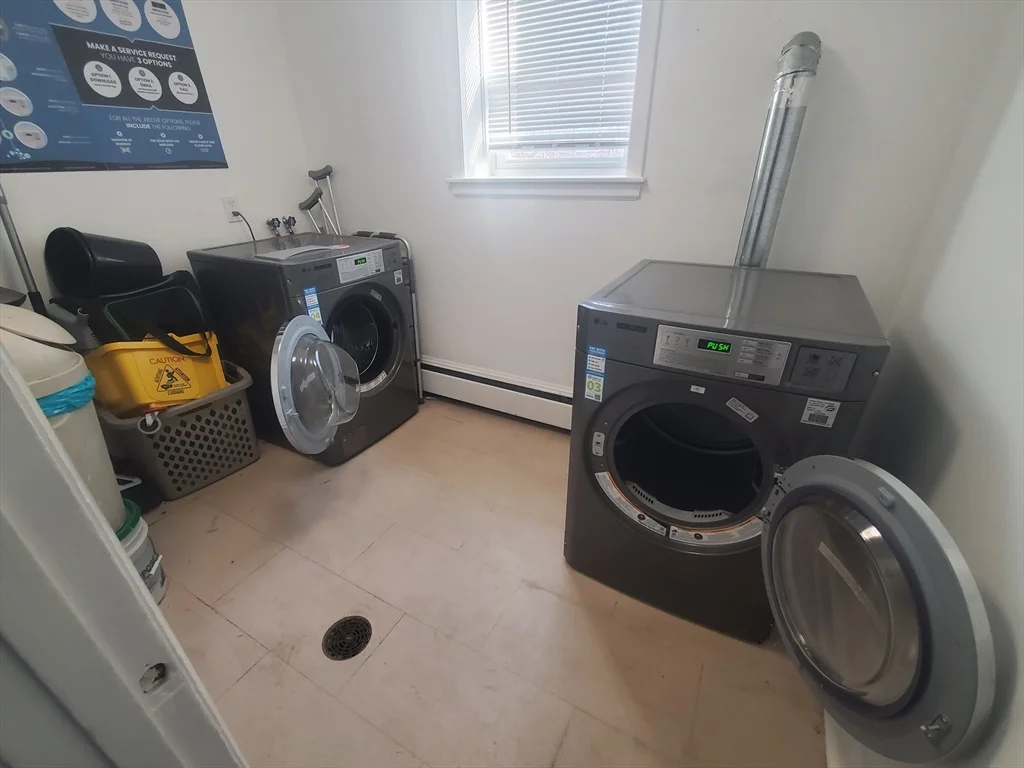 2 bed, 1 bath apartment for rent at 433B Sea St Unit 6, Adams Shore — photo 12 of 13