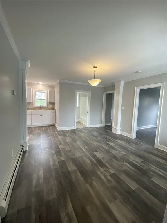 3 bed, 1 bath apartment for rent at 434 Alden St Unit 1, Fall River — photo 4 of 12