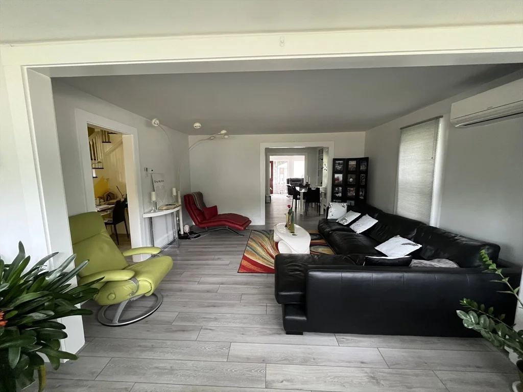 3 bed, 1 bath apartment for rent at 434 Circuit St Unit 434, Hanover — photo 8 of 14