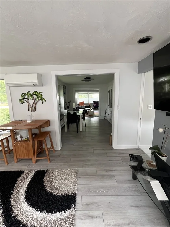 3 bed, 1 bath apartment for rent at 434 Circuit St Unit 434, Hanover — photo 11 of 14